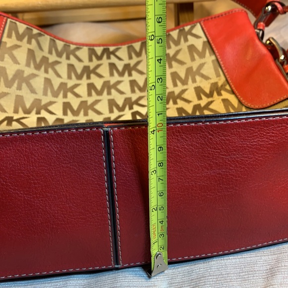 Michael Kors leather/canvas shoulder/satchel - Picture 4 of 15